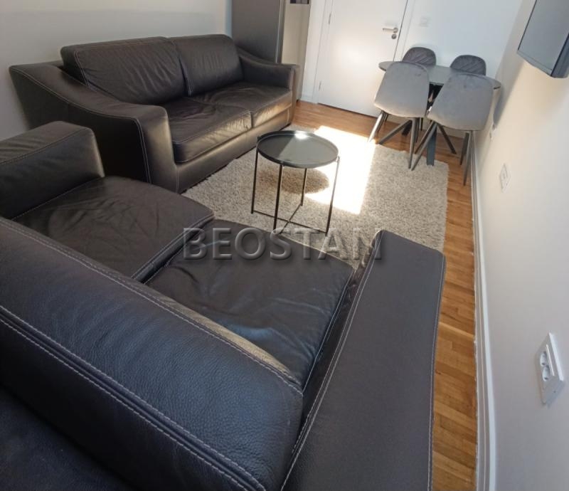 Izdavanje stanova Beograd - Novi Beograd