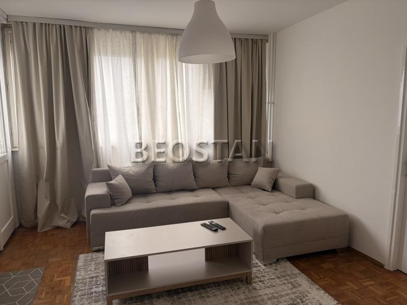 Izdavanje stanova Beograd - Novi Beograd