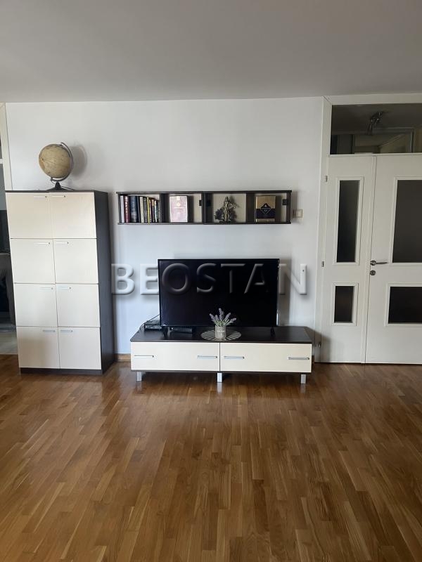 Izdavanje stanova Beograd - Širi centar