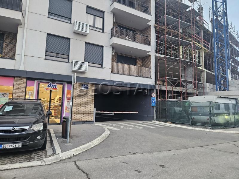 Lokal - Bezanijska kosa 2 #66024