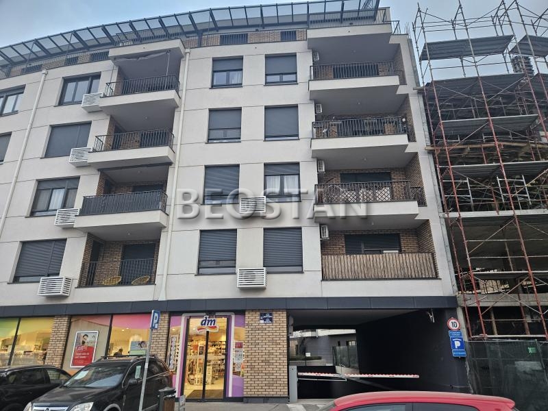 Lokal - Bezanijska kosa 2 #66024