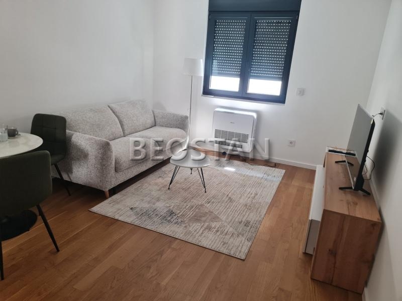 Izdavanje stanova Beograd - Centar