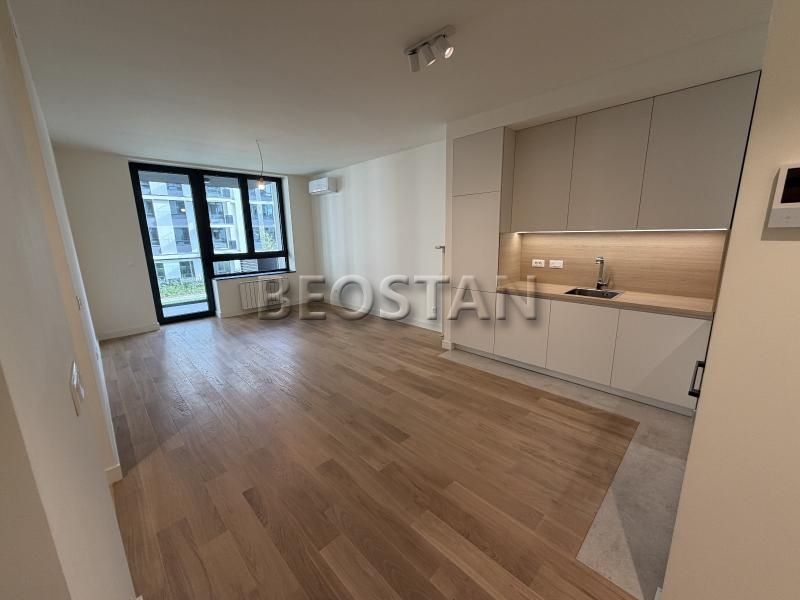 Centar - Beograd na vodi BW #64867 Centar - Beograd na vodi BW #64867