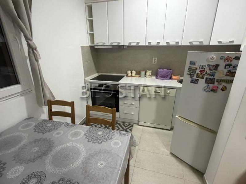 Širi centar - Krnjaca #66936