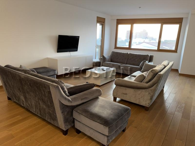 Izdavanje stanova Beograd - Centar