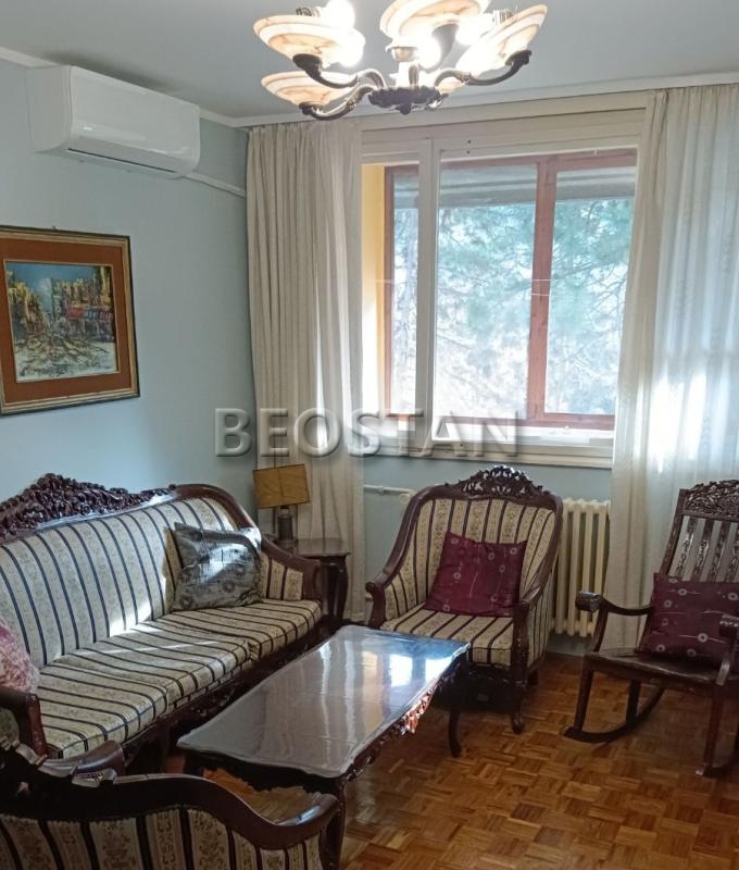 Izdavanje stanova Beograd - Novi Beograd