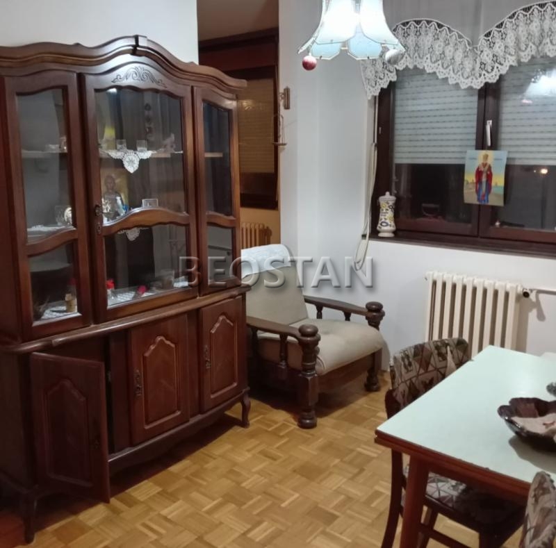 Širi centar - Labudovo brdo #65751