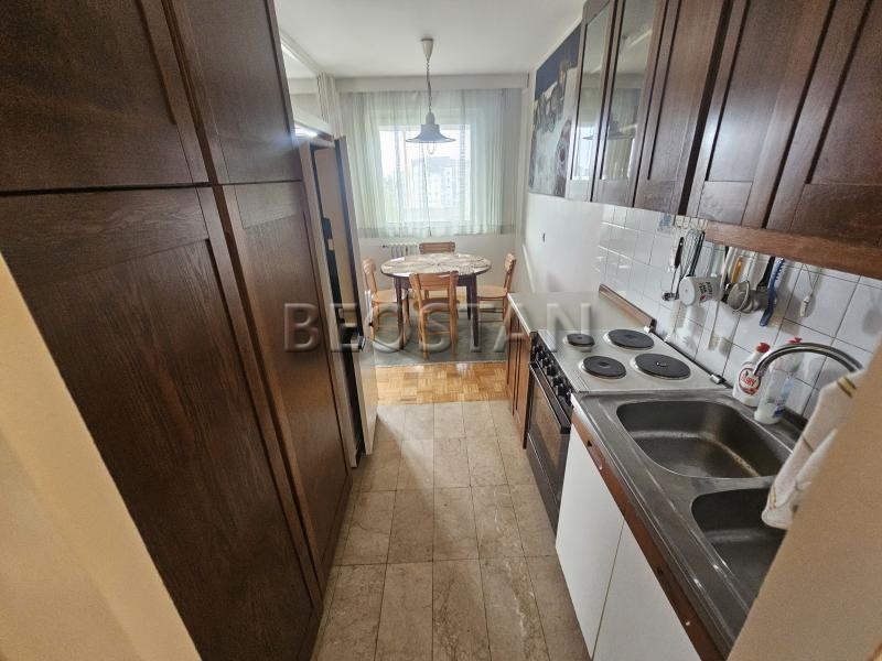 Novi Beograd - Blok 44 tc piramida #65763