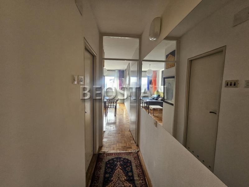 Novi Beograd - Blok 44 tc piramida #65763