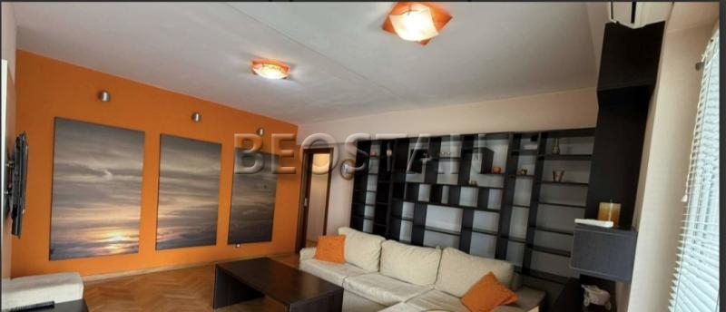 Izdavanje stanova Beograd - Novi Beograd