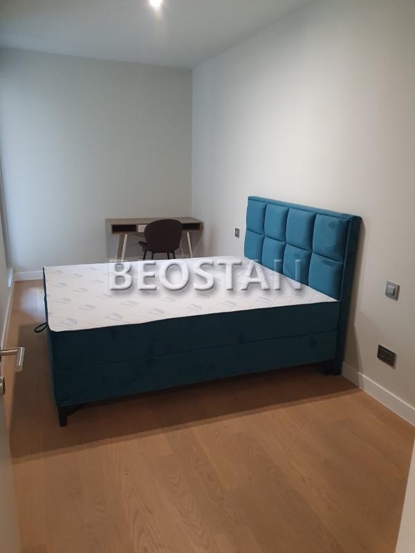 Novi Beograd - Airport Garden #66998