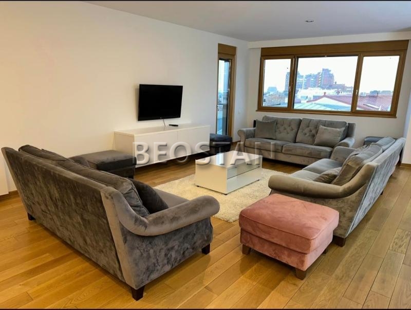 Izdavanje stanova Beograd - Centar