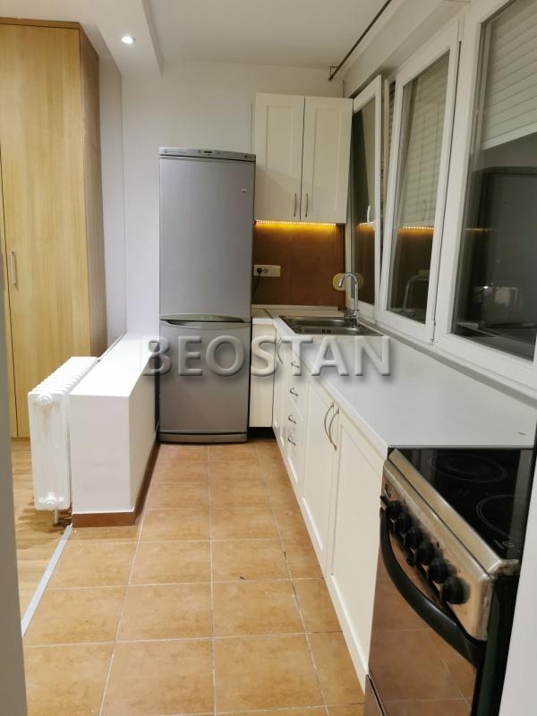 Novi Beograd - Blok 70 cetvorospratnice #66350