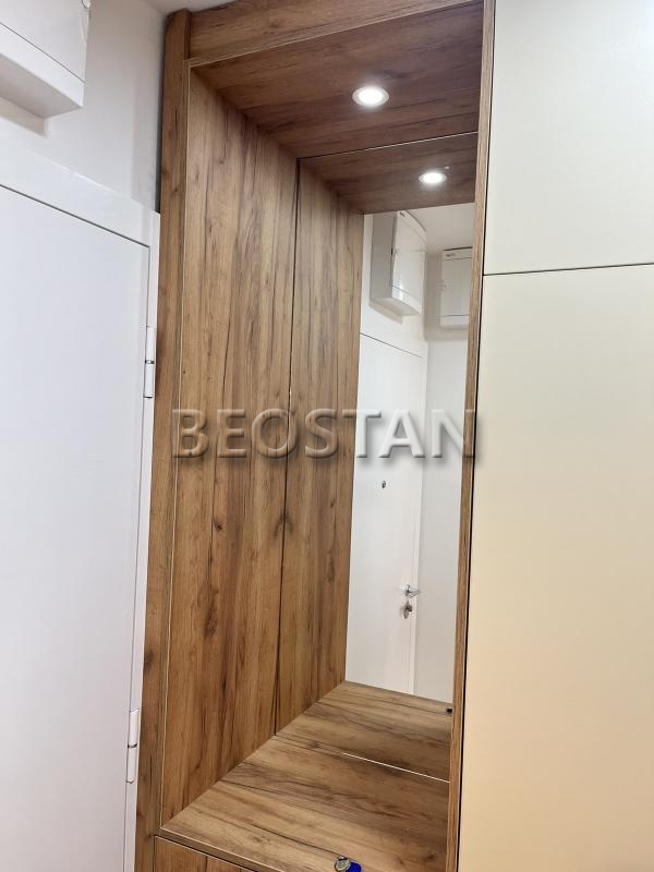 Novi Beograd - Blok 63 novogradnja petica #64849