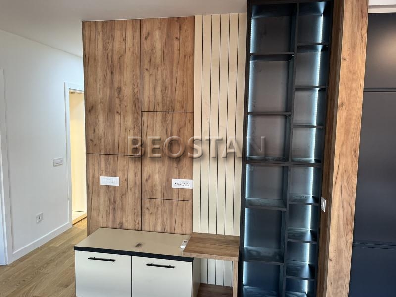 Novi Beograd - Blok 63 novogradnja petica #64849