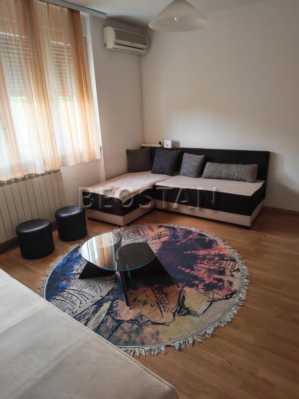 Izdavanje stanova Beograd - Širi centar