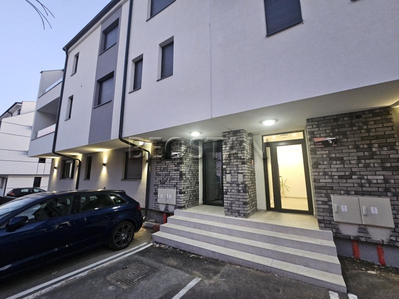 Novi Beograd - Ledine #63698 Novi Beograd - Ledine #63698