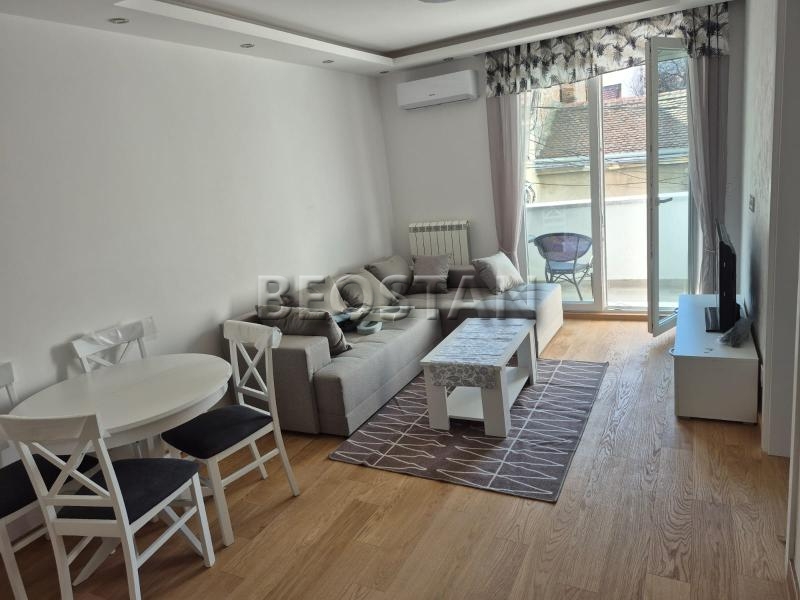 Izdavanje stanova Beograd - Centar