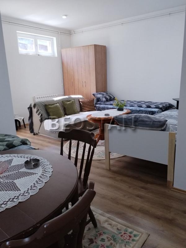 Širi centar - Miljakovac #67242