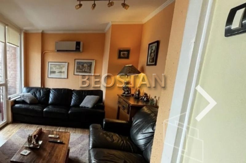 Novi Beograd - Fontana - studentski grad #66026