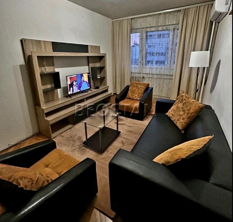 Izdavanje stanova Beograd - Novi Beograd