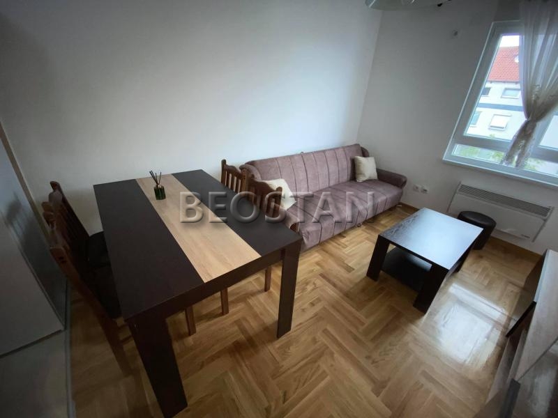 Širi centar - Mirijevo #68300