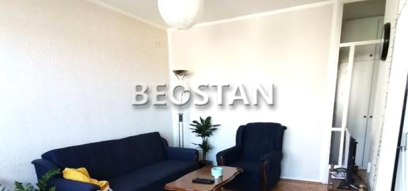 Novi Beograd - Blok 61 #57280 440 €