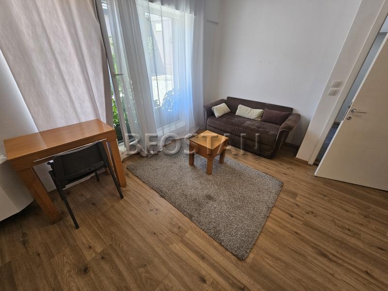 Izdavanje stanova Beograd - Zemun