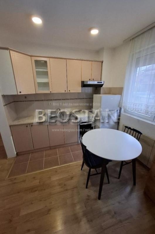 Izdavanje stanova Beograd - Zemun