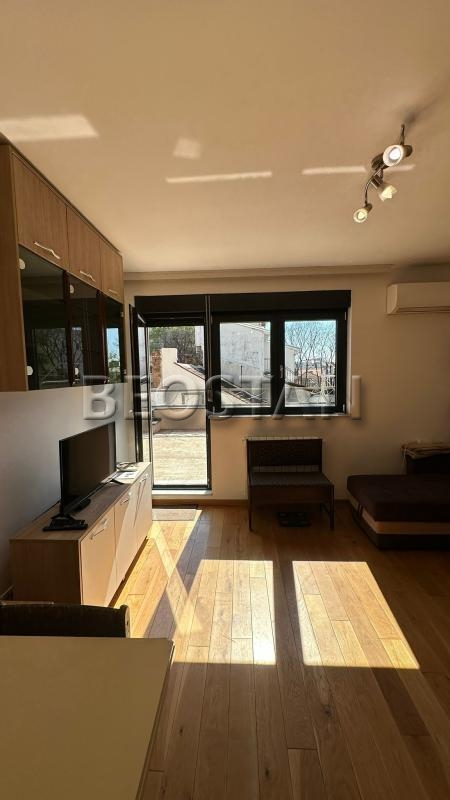 Izdavanje stanova Beograd - Centar