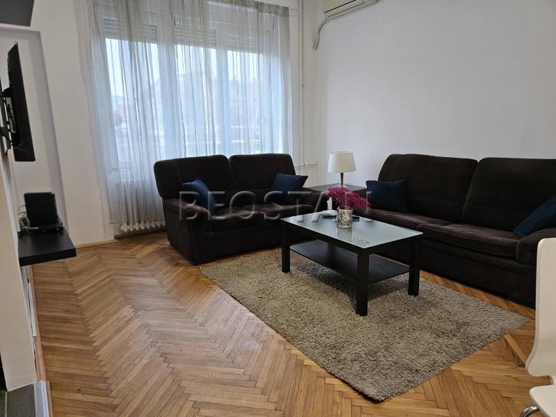 Izdavanje stanova Beograd - Centar