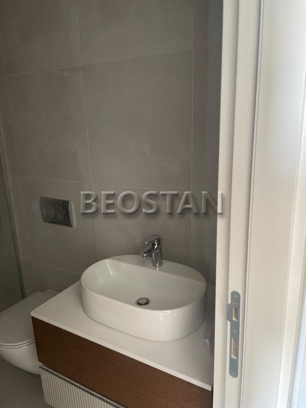 Centar - Beograd na Vodi BW #68406