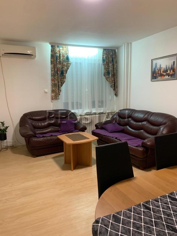 Izdavanje stanova Beograd - Novi Beograd