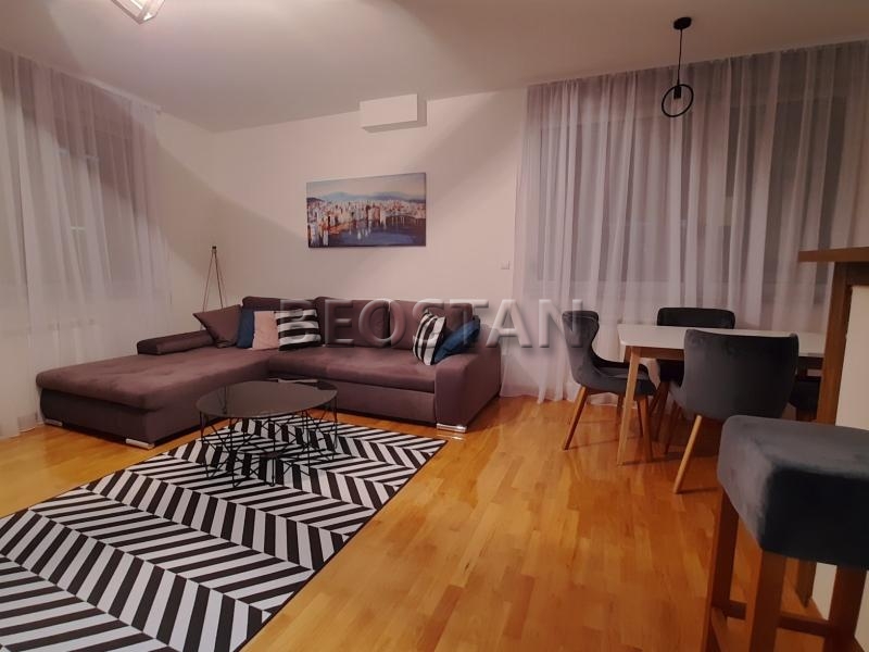Izdavanje stanova Beograd - Centar