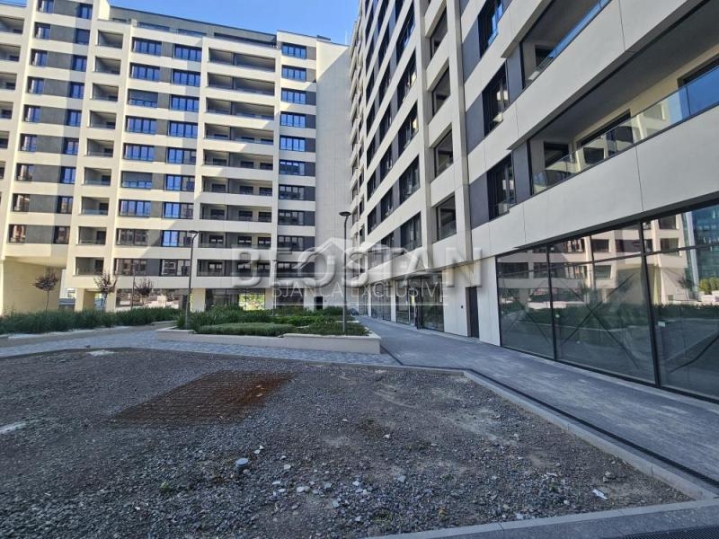 Novi Beograd - Erport garden #66843