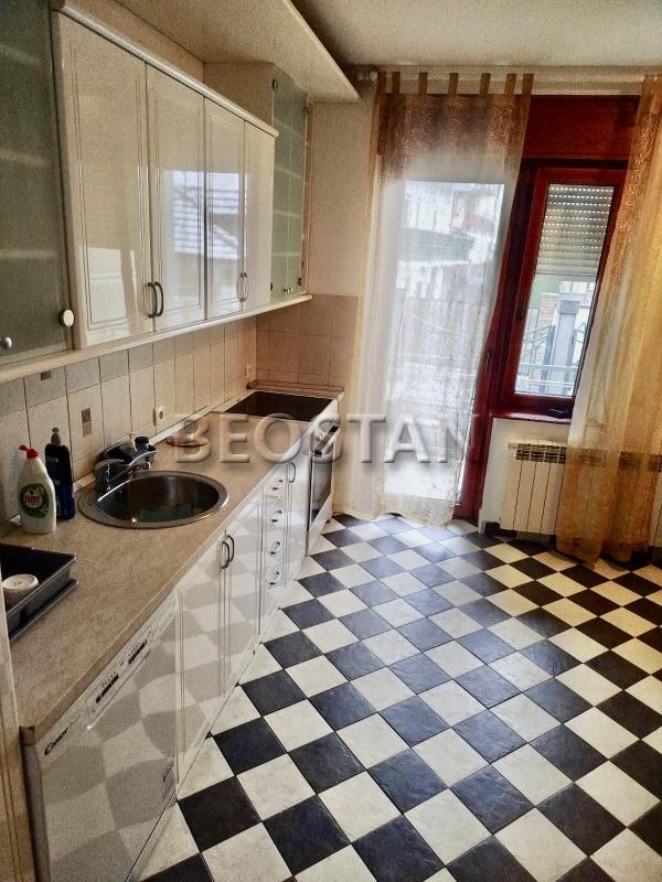 Širi centar - Vozdovac brace jerkovic #66372