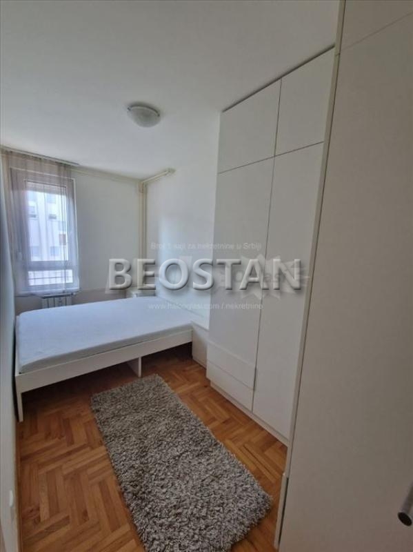 Novi Beograd - Blok 72 #65710