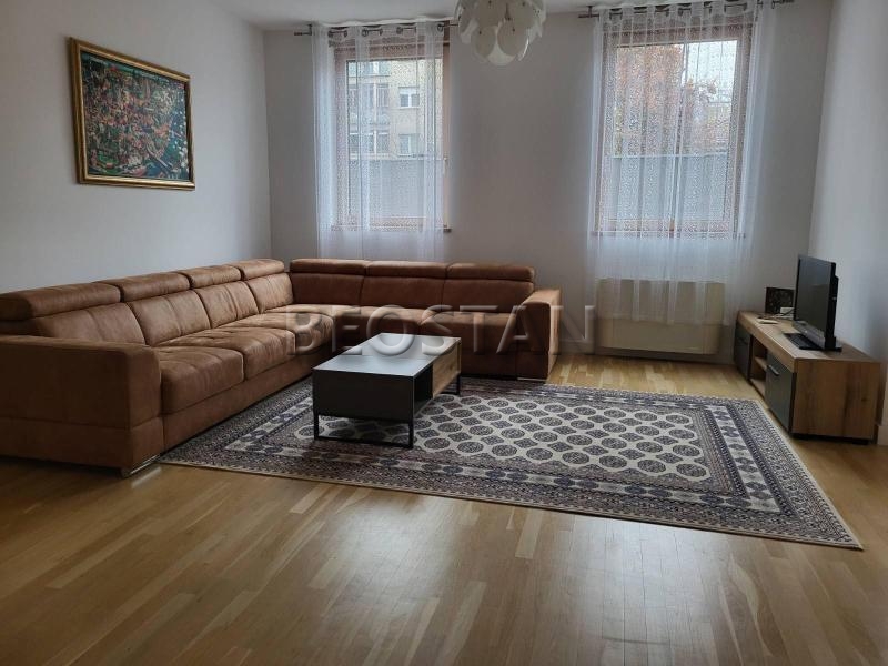 Centar - Vukov spomenik #65436