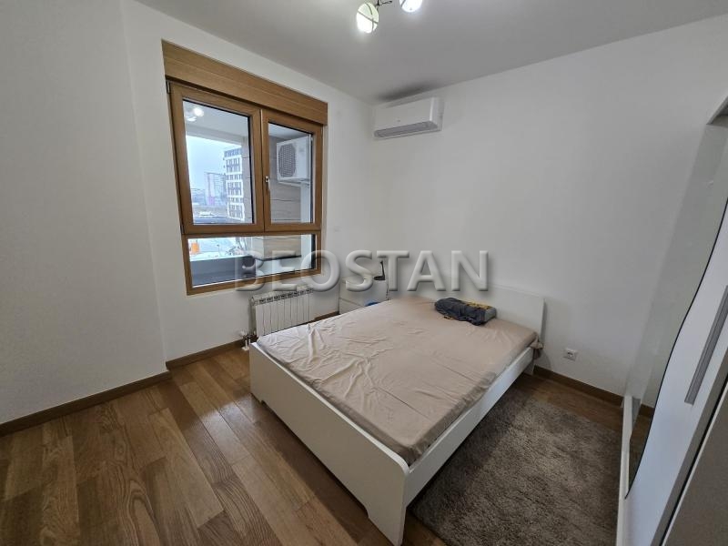 Novi Beograd - West 65 wellport #65822