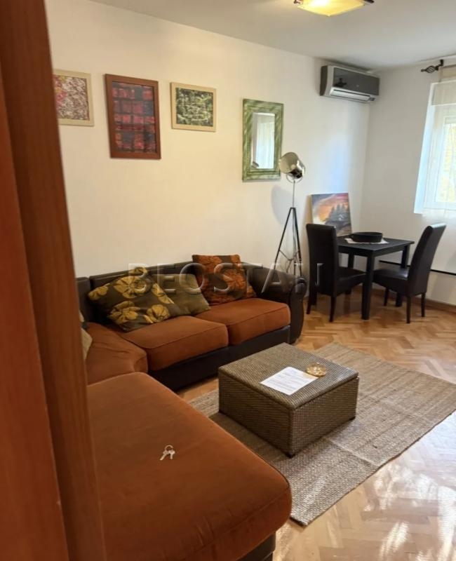 Izdavanje stanova Beograd - Zemun