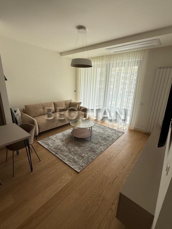 Izdavanje stanova Beograd - Novi Beograd