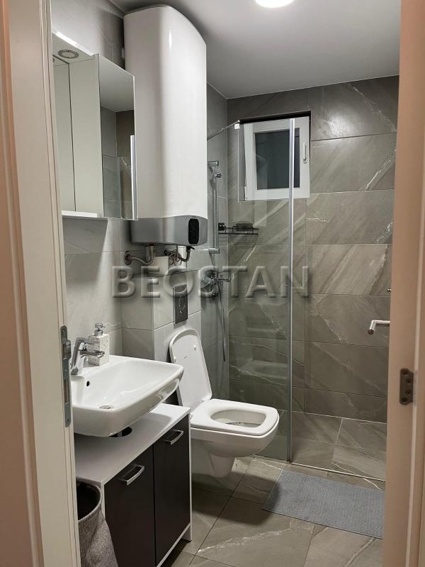 Širi centar - Vozdovac lekino brdo #64953 Širi centar - Vozdovac lekino brdo #64953