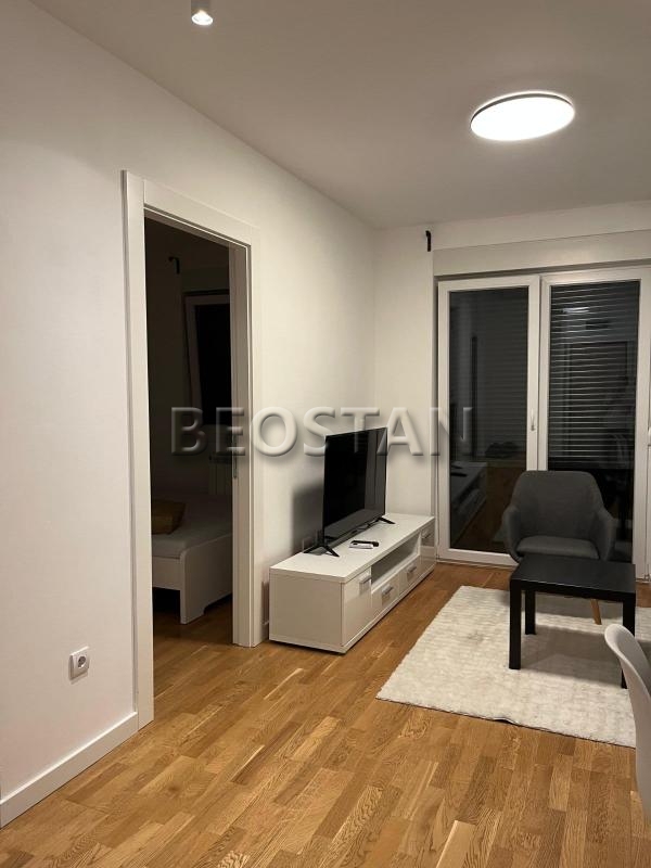 Širi centar - Vozdovac lekino brdo #64953 Širi centar - Vozdovac lekino brdo #64953