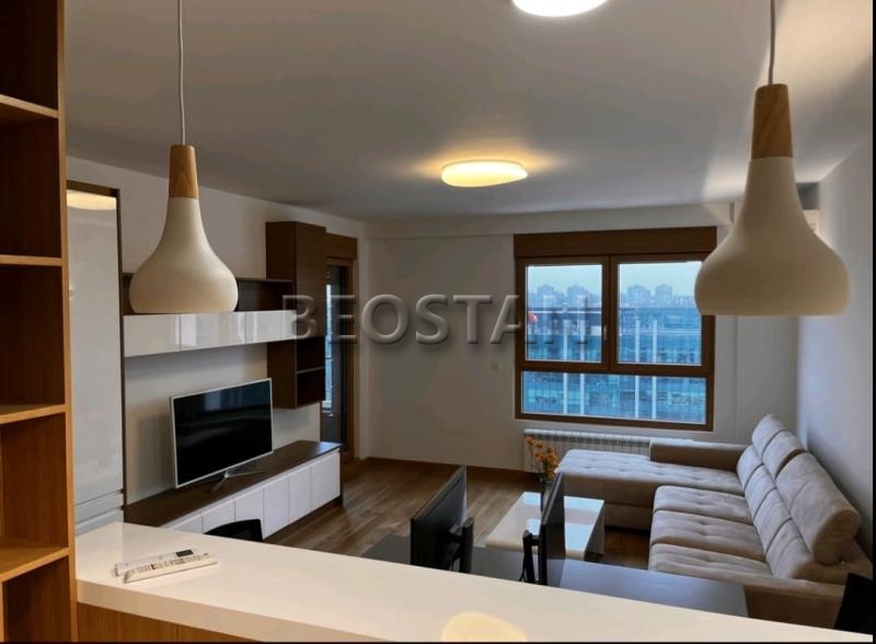 Novi Beograd - West 65 wellport #66222