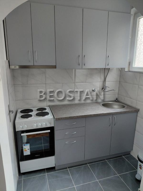 Širi centar - Karaburma #667161