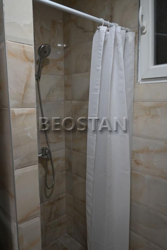 Širi centar - Karaburma #667161