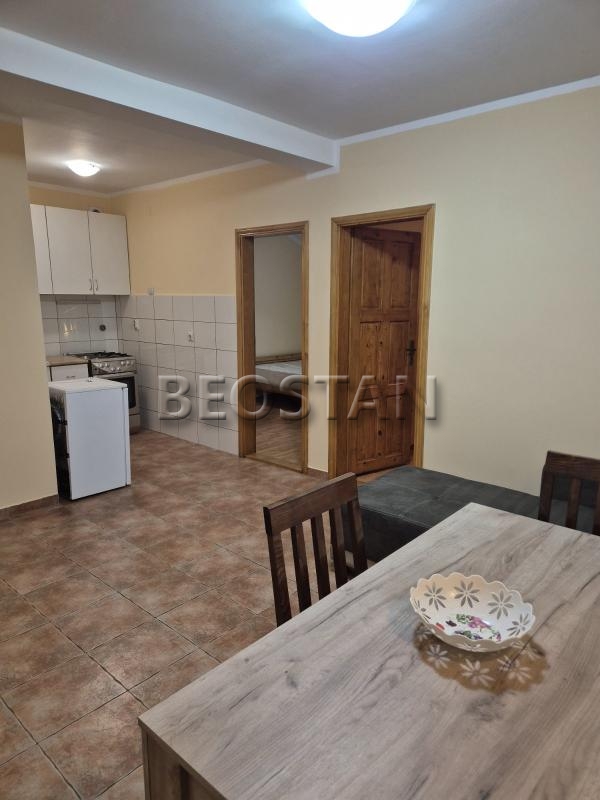 Izdavanje stanova Beograd - Zemun